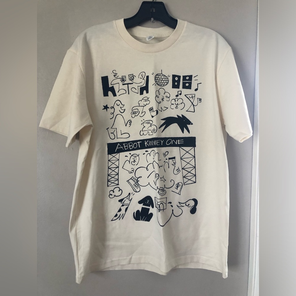 Graphic Cream T-Shirt